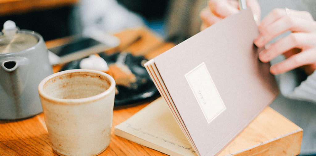 Journal para crear afirmaciones positivas