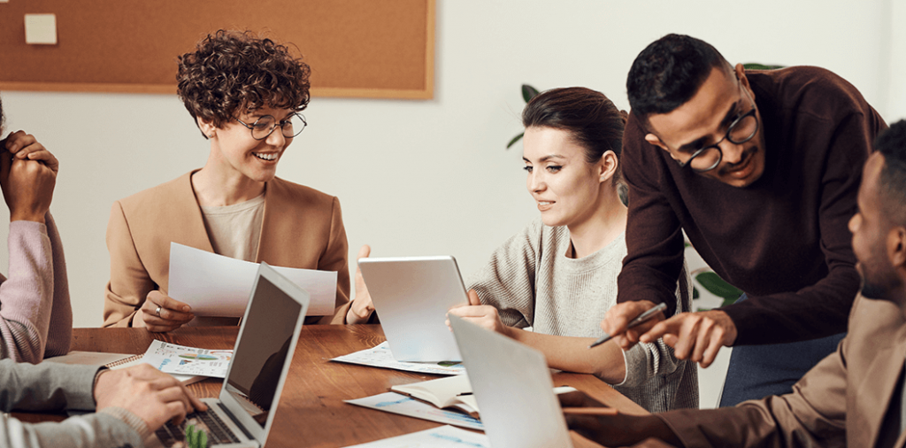 Proceso de orientación consciente para nuevos empleados